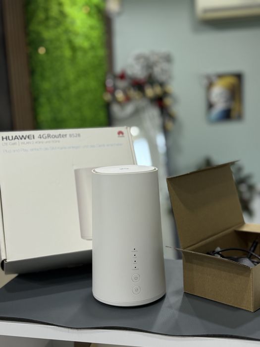 Стационарный 4G WiFi роутер Huawei B528s-23a LTE Cat.6
