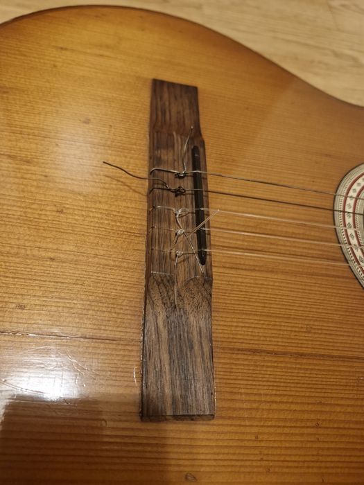 Gitara defil akustyczna