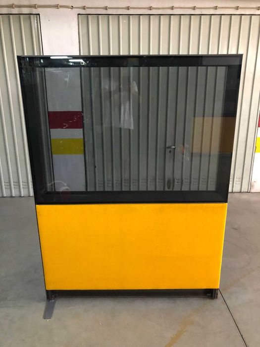 Biombos vidro e tecido