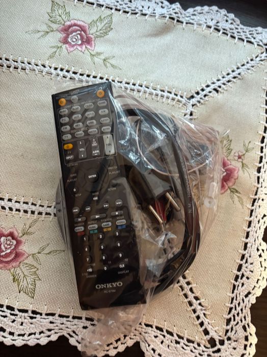 Amplituner ONKYO TX-8390