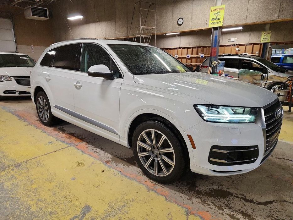 Audi Q7 Prestige 2018 року з США