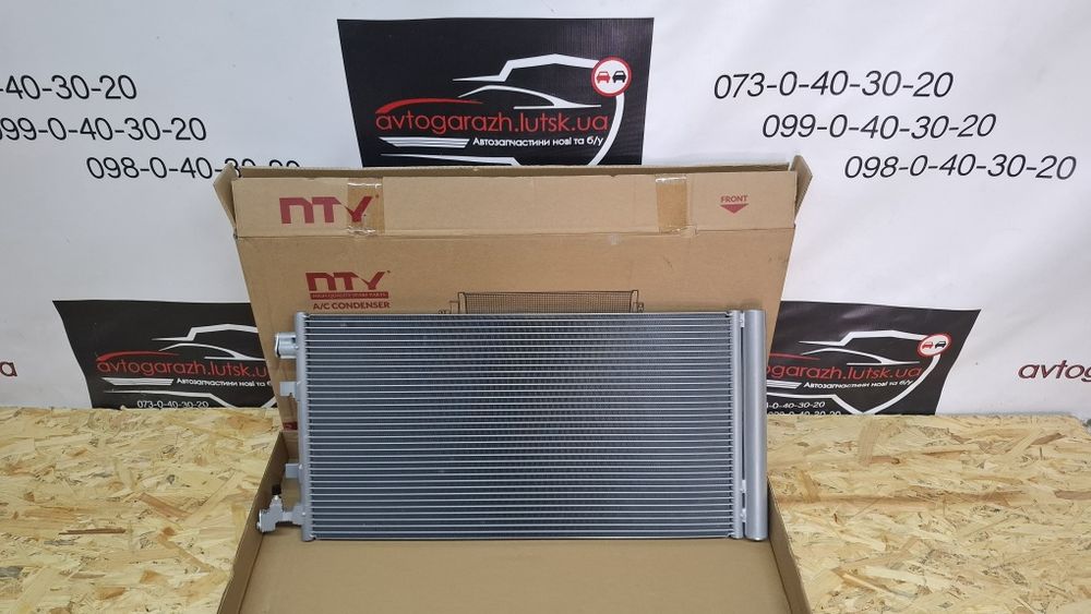 Радіатор кондиціонера Renault Megane 3  Радіатор кондиціонера Renault Scenic 3 Радіатор кондиціонера  Renault Fluence