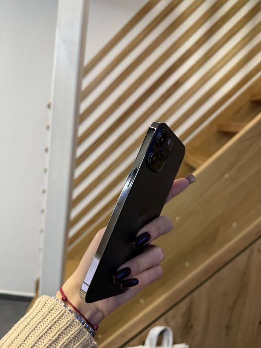 Used iPhone 12 Pro Max 256gb Graphite