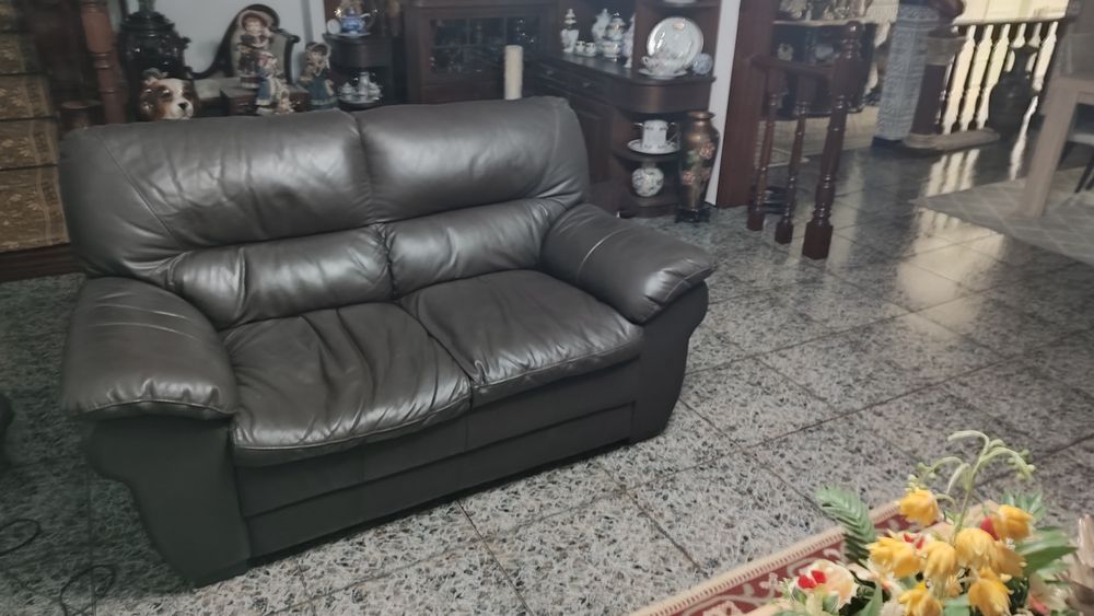Dois Sofás usados