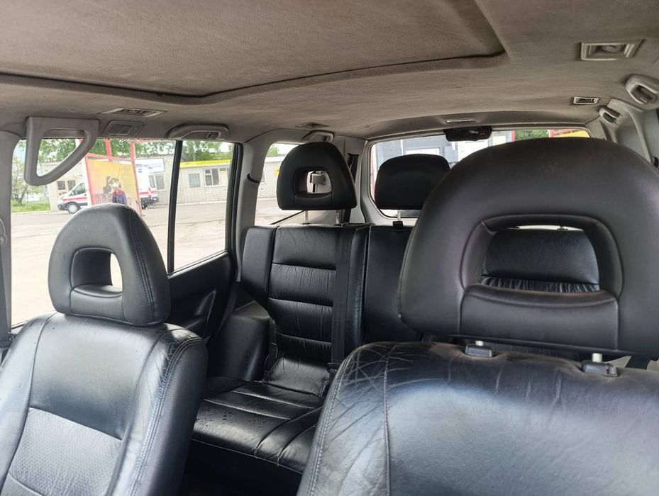 Mitsubishi Pajero 2001 VIN JMBLYV78W1J008066 фото оголошення 8 з 12