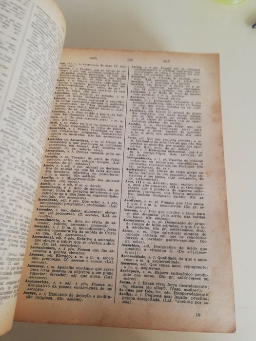 Dicionário de Português - 3 ª edição