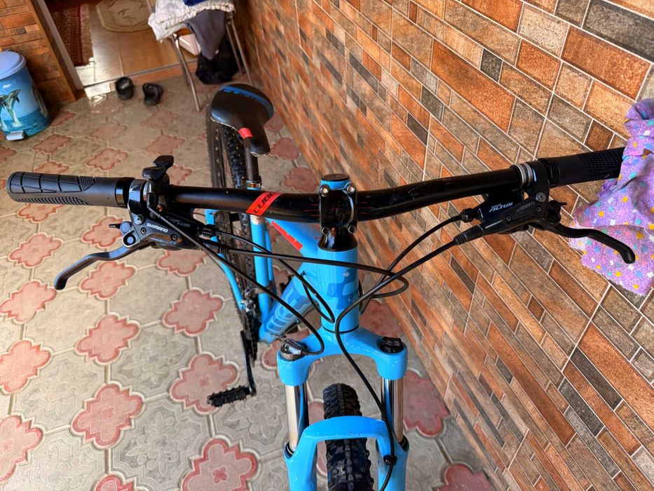 Велосипед CUBE 29"M" Shimano DEORE, SR Suntour Гідравліка Germany