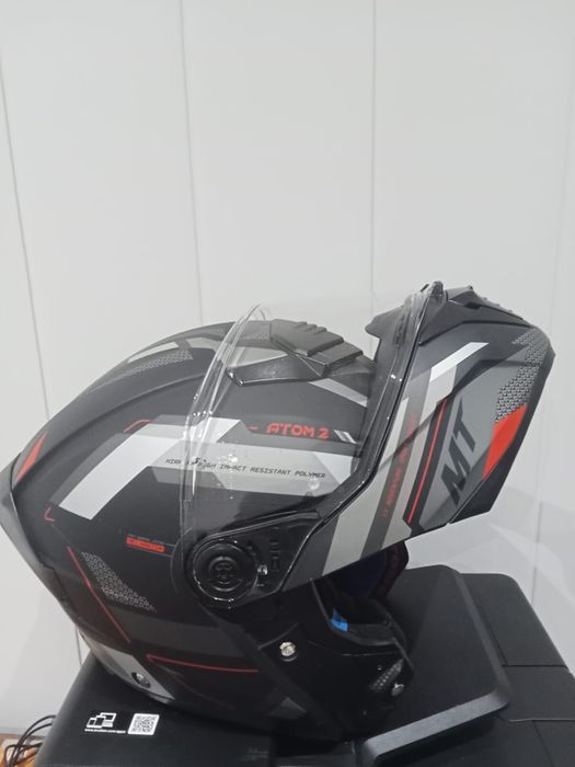 Capacete MT Atom 2 – Como Novo | Excelente Oportunidade!