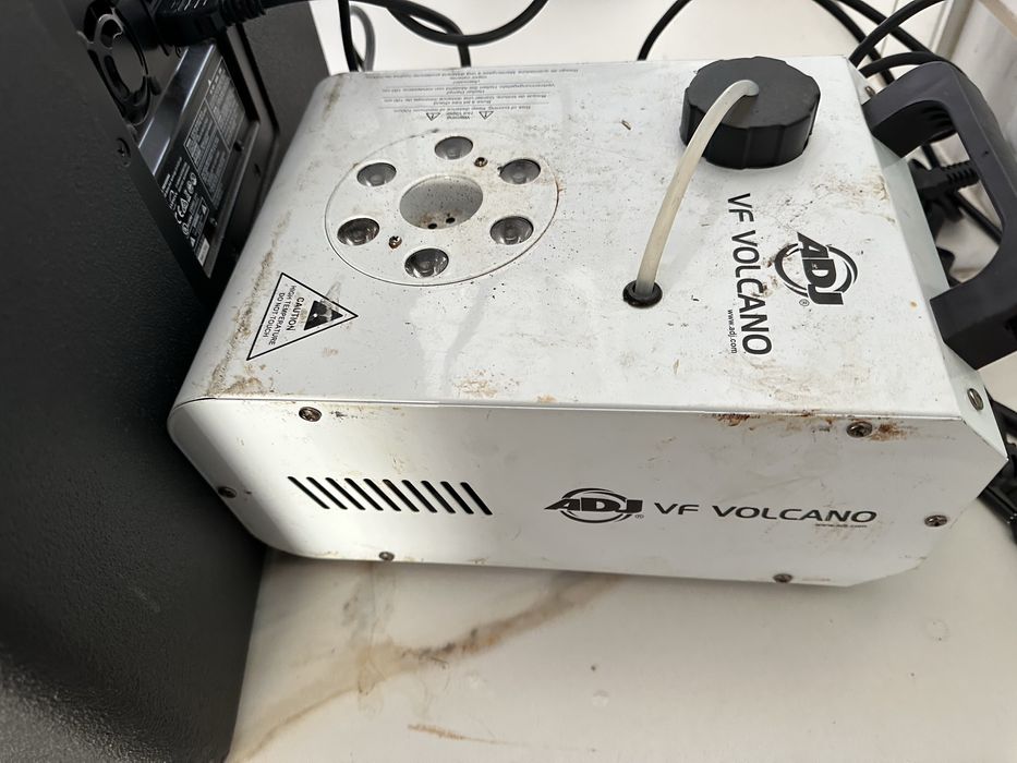 Adj vulcano wytwronica dymu pionowego + pilot