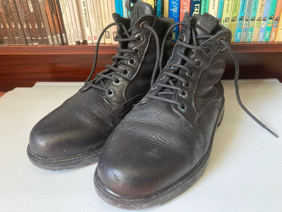 Botas Springfield, tamanho 42
