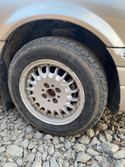 Ровер 214 1990р. 1.4л 5ст