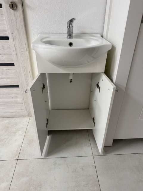 Szafka stojąca łazienkowa z umywalką