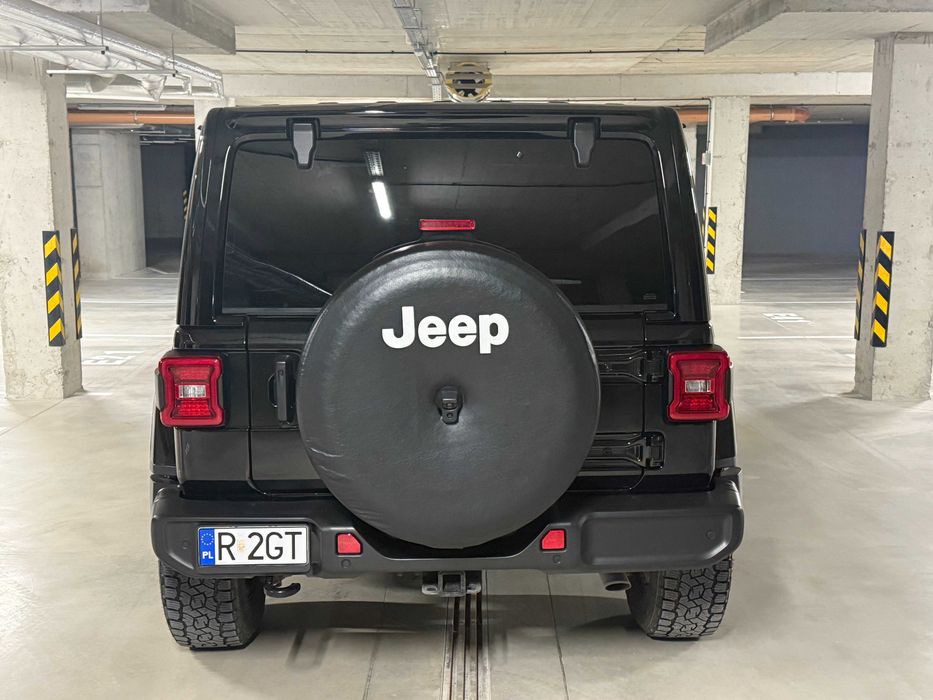 Jeep WRANGLER 3.6 BENZYNA 2021 SAHARA Altitude