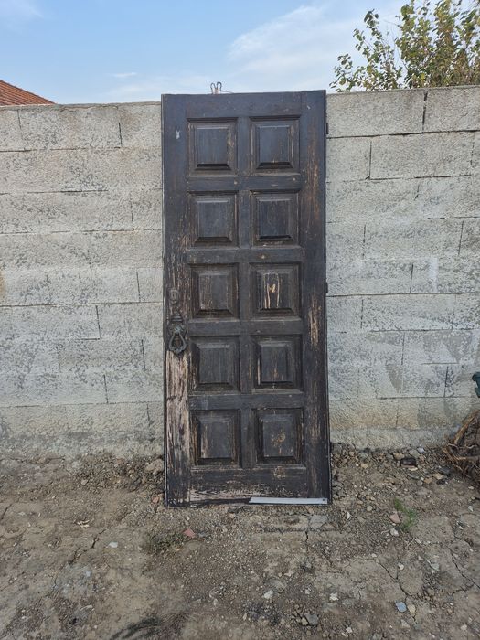 Porta de madeira antiga
