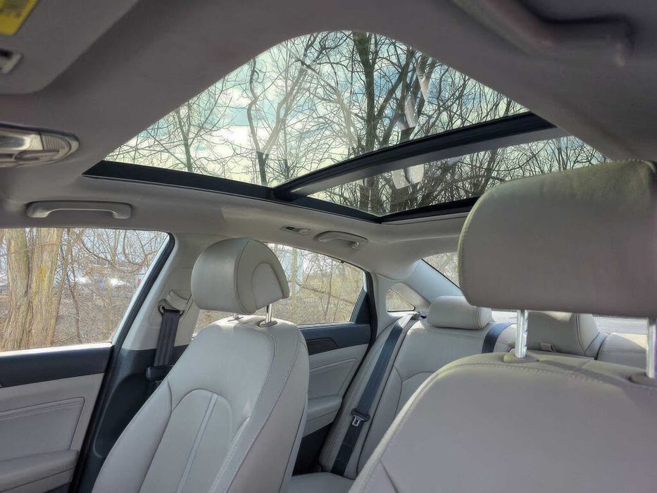 Hyundai Sonata Sport      2016