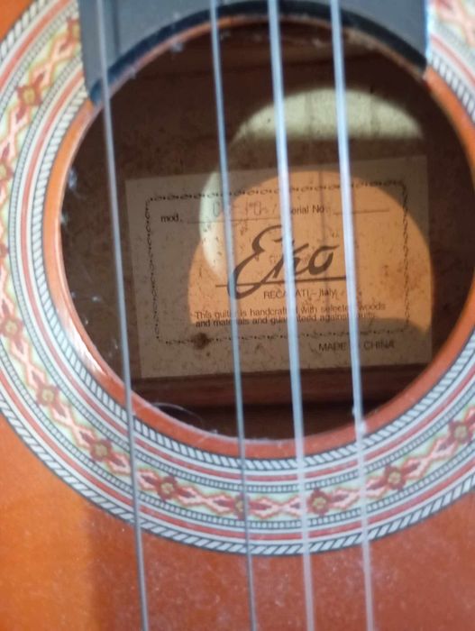 Vendo esta viola muita bonita bom estado