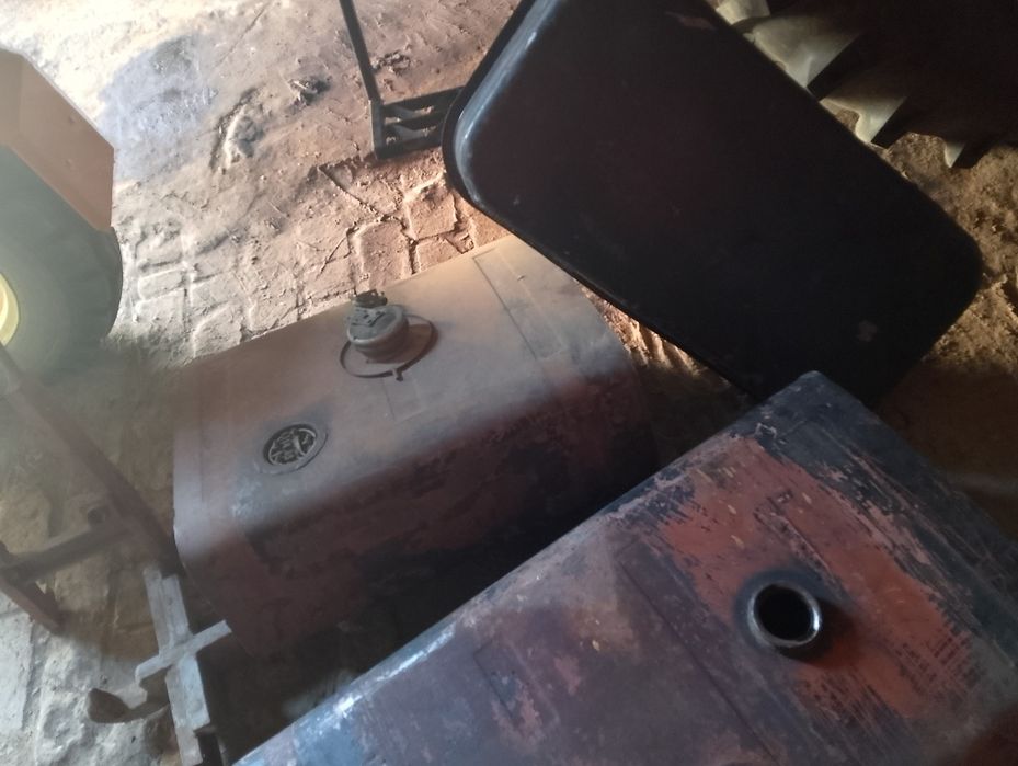 skrzynia biegów kolektor  zbiornik maska pług