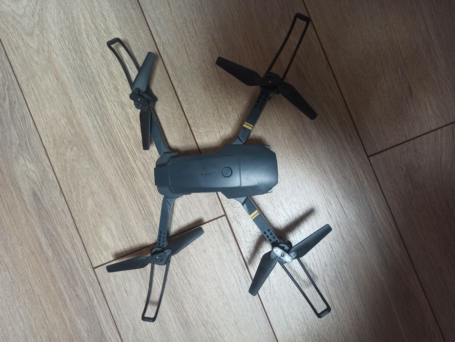 квадрокоптер Eachine 998 PRO