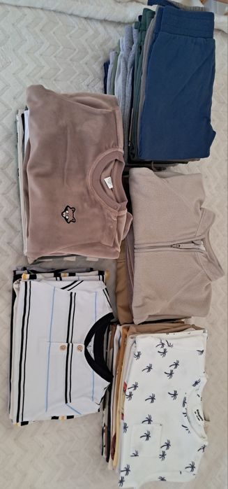 Zestaw ubrań dla chłopca r. 86 i 92