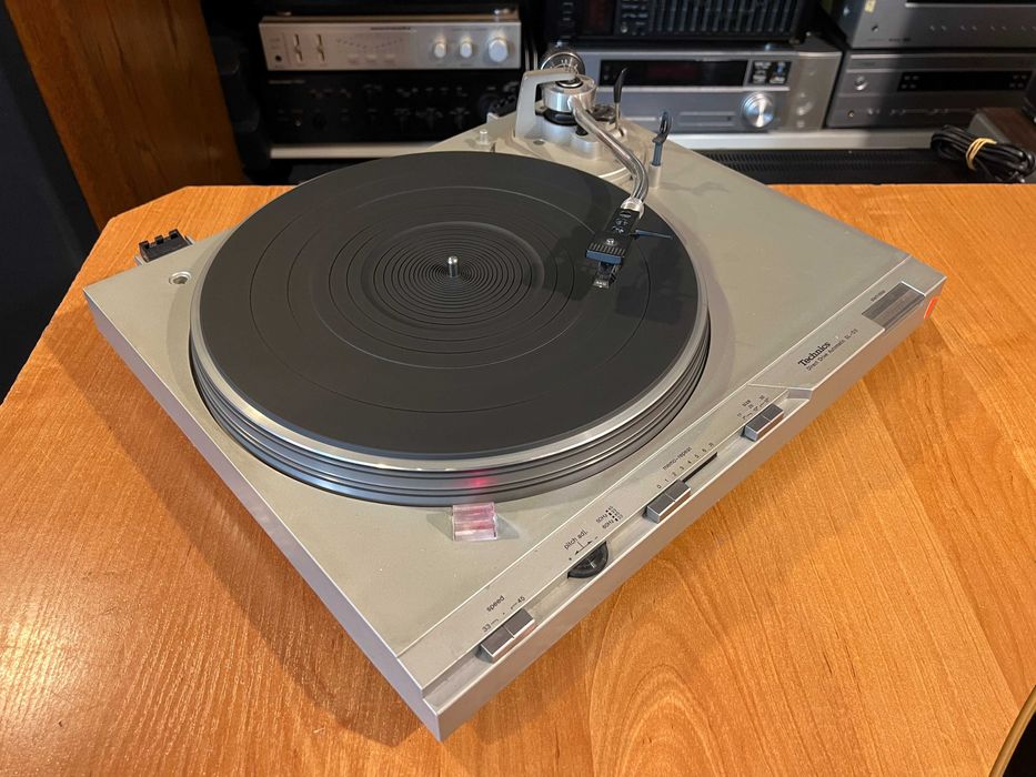 Gramofon Technics SL-D3 Audio Room