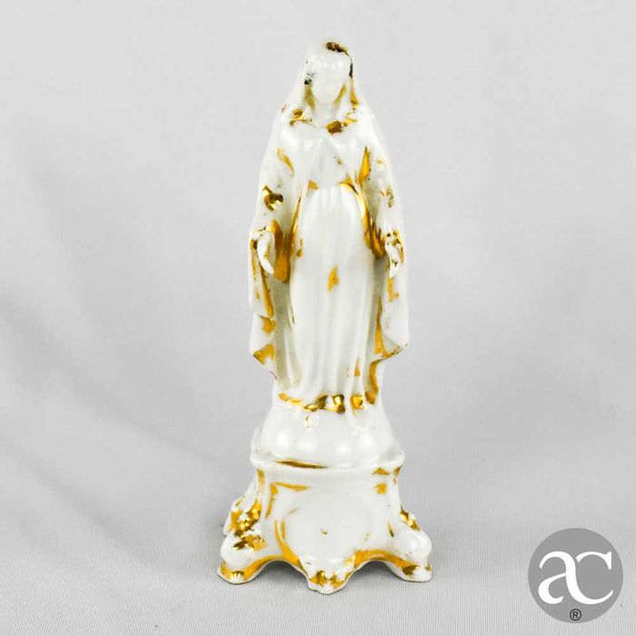 Nossa Senhora em porcelana Vieux Paris, com dourados, séc. XIX