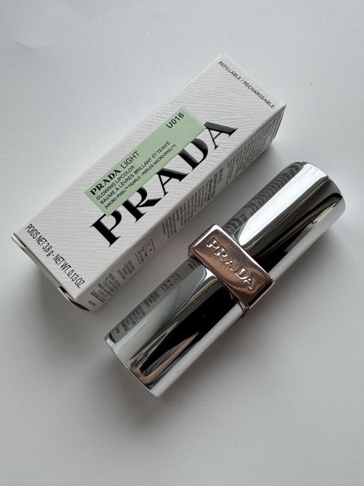 Бальзам для губ Prada