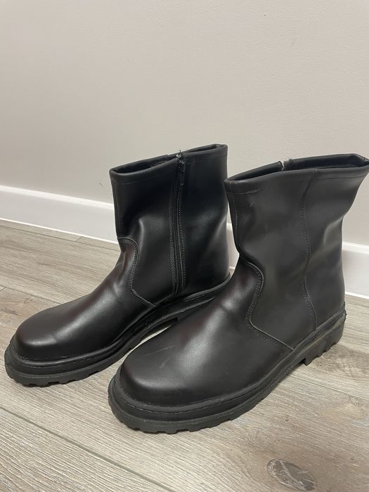 Черные, утепленные ботинки