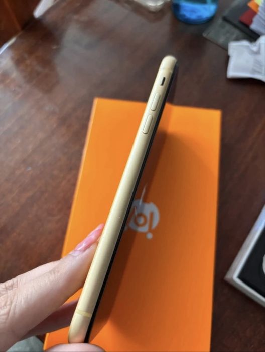 Iphone XR usado, mas em bom estado