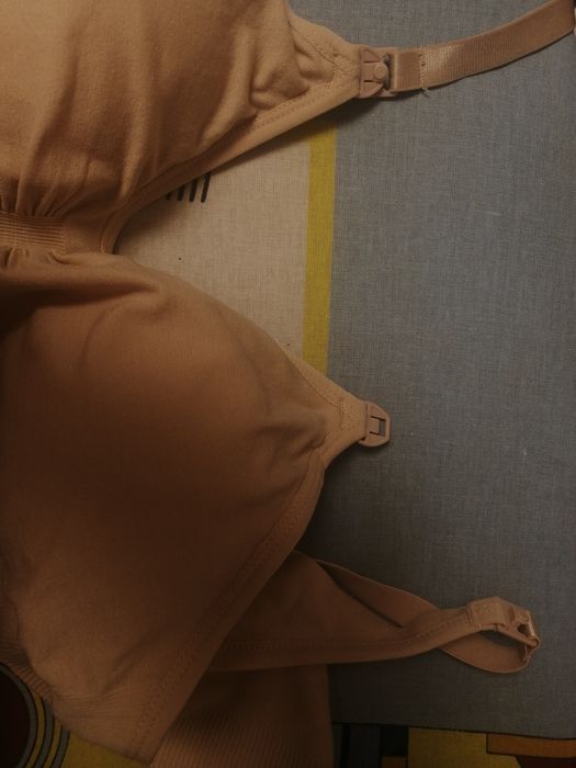 Бюстгалтер для годування.