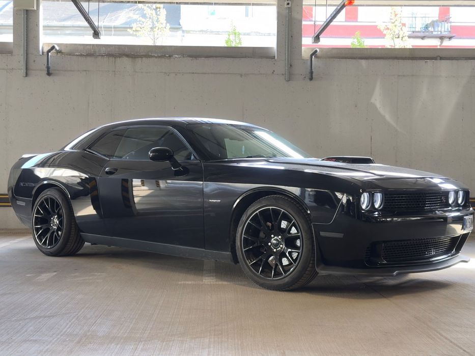 Dodge Challenger Dodge Challenger 5.7 hemi, shaker, akrapovic, hellcat, zadbany