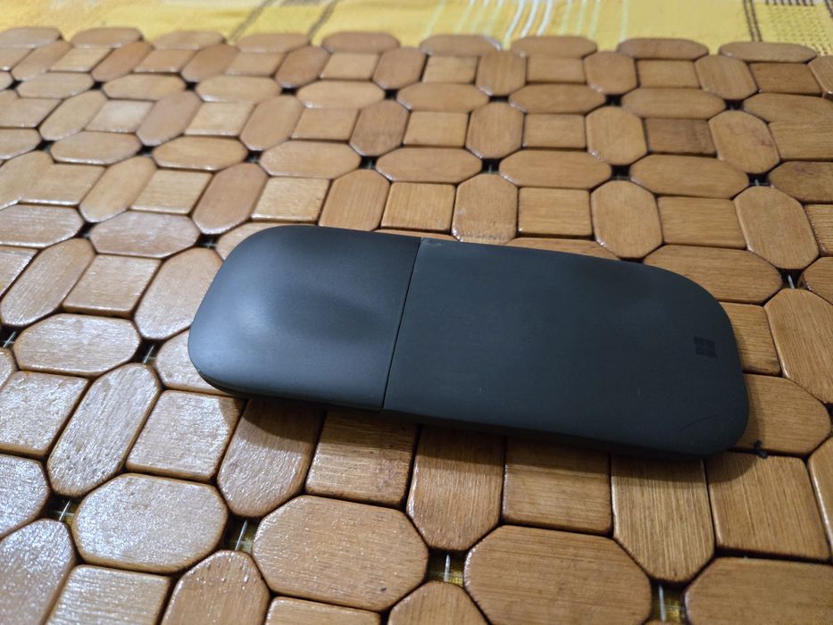 Microsoft Surface Arc Mouse mysz bluetooth