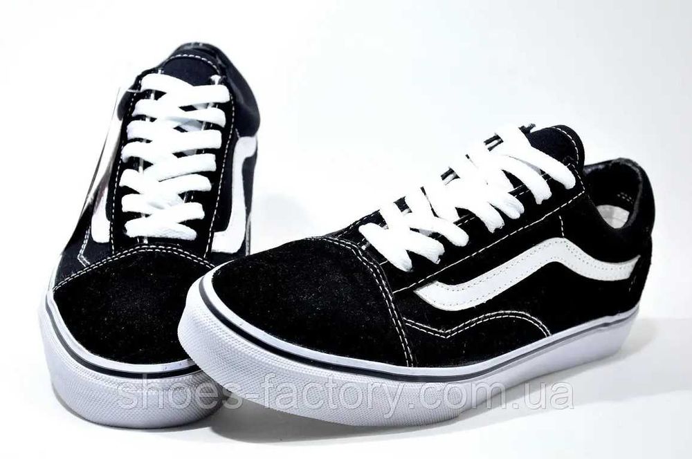 Кросівки унісекс Vans Old Skool Black/White код 3490129