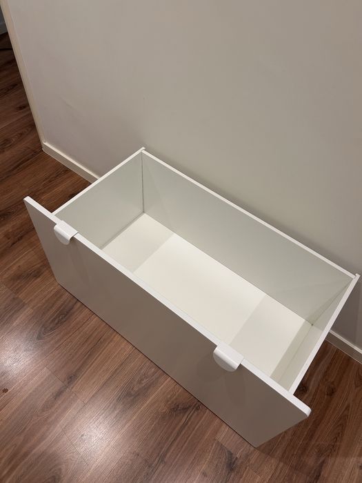 Móvel de Arrumacao IKEA SMÅSTAD com 2 pegas
