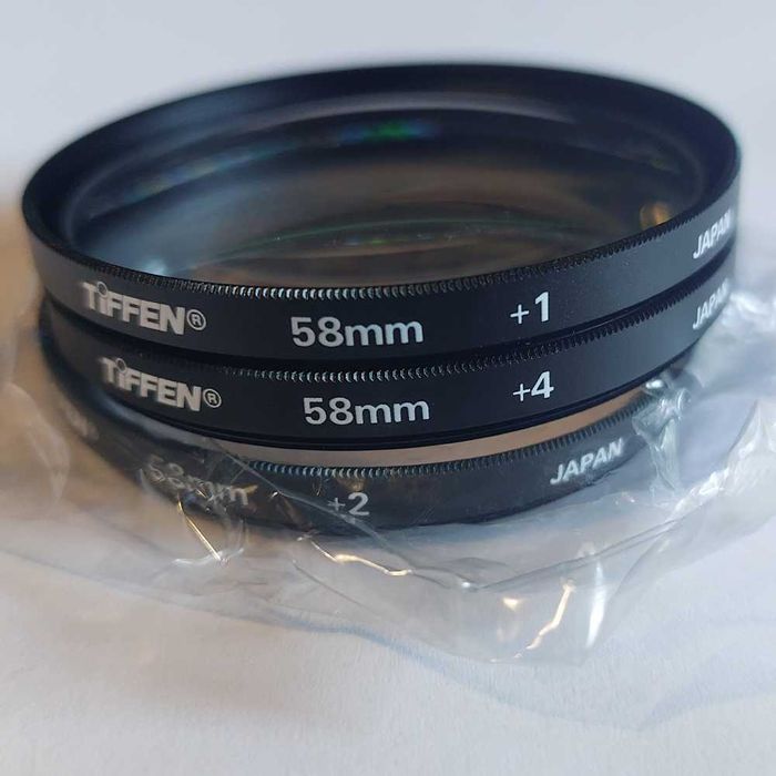 TIFFEN Close-Up Filter Kit +1 +2 +4 with 58 mm Diameter64751537886978120