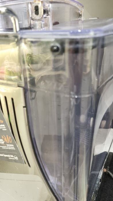 SAECO Incanto. Automatyczny ekspres ciśnieniowy