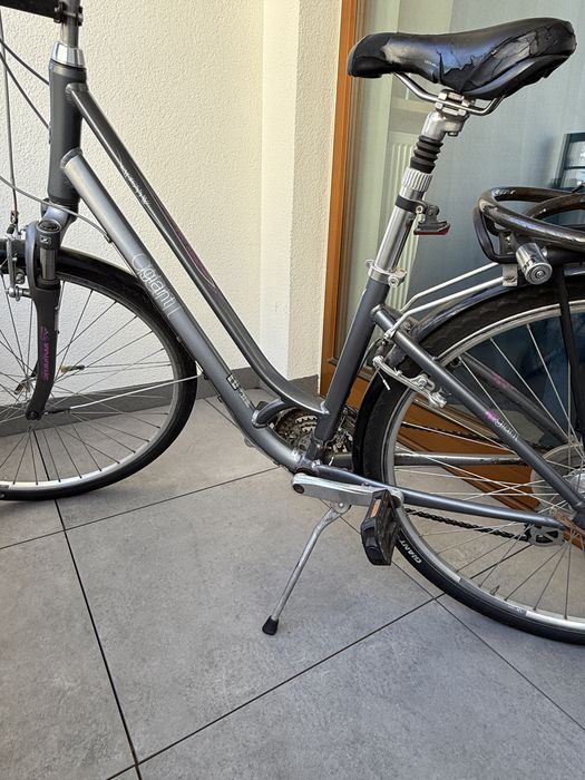 Rower damski Giant Cypres W, wygodny miejsko-trekkingowy, dobry stan