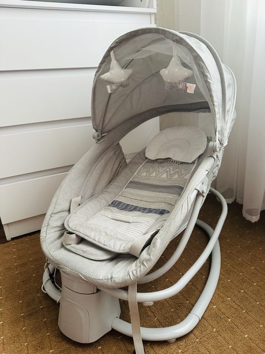 Заколисуючий центр Mastella