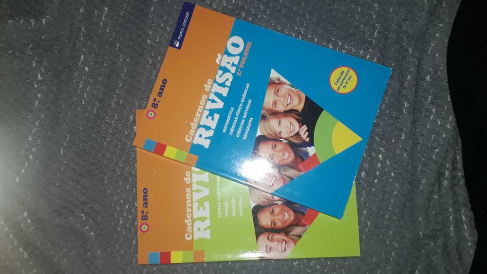 "Cadernos de revisão" 8ºano Volumes 1 e 2 (multidisciplinas)