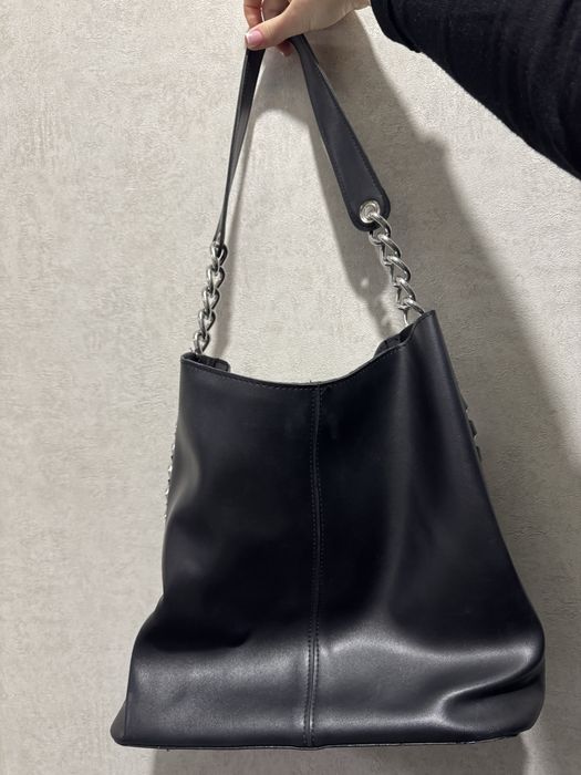 Гарна сумка на плече