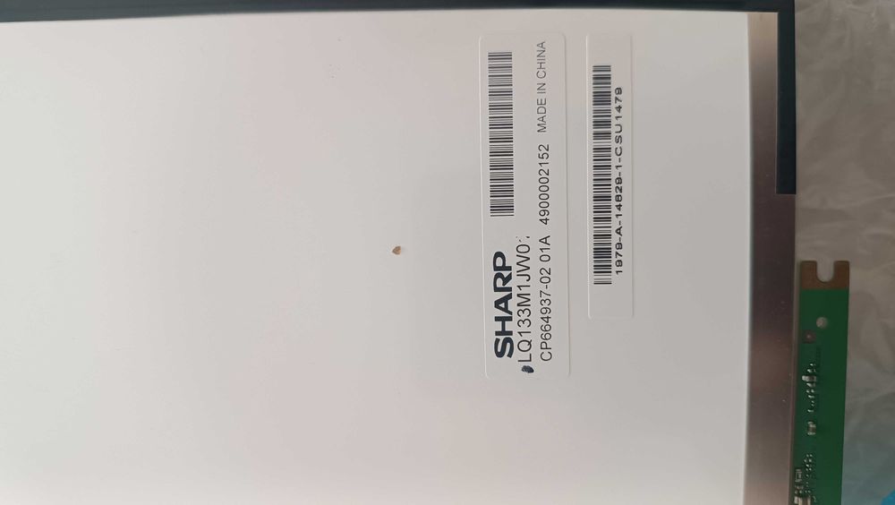 Ecrã SHARP LQ133M1JW01 (Componente)