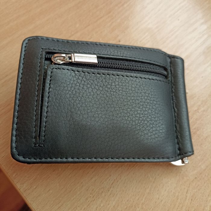 Продам зажим BOSS  ARMANI