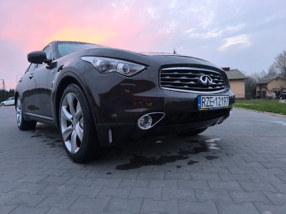 Infiniti FX Infiniti FX 3.0d S Bogate wyposażenie i stan Bardzo Dobry