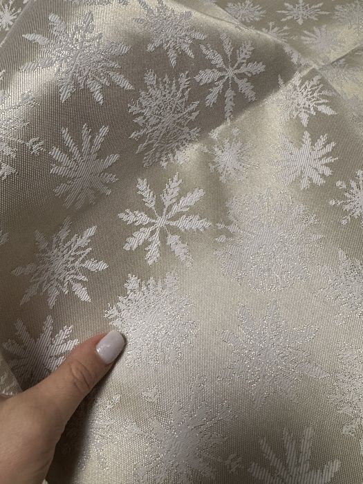 Скатертина декоративна