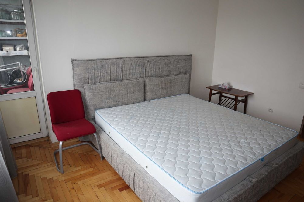 Продается 2-х комнатная квартира по ул. Портовая с ремонтом