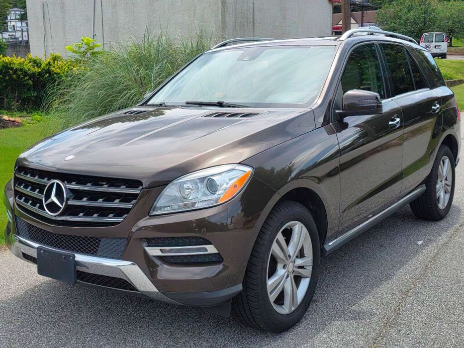 Mercedes-Benz M-Class ML 350 4MATIC      2013