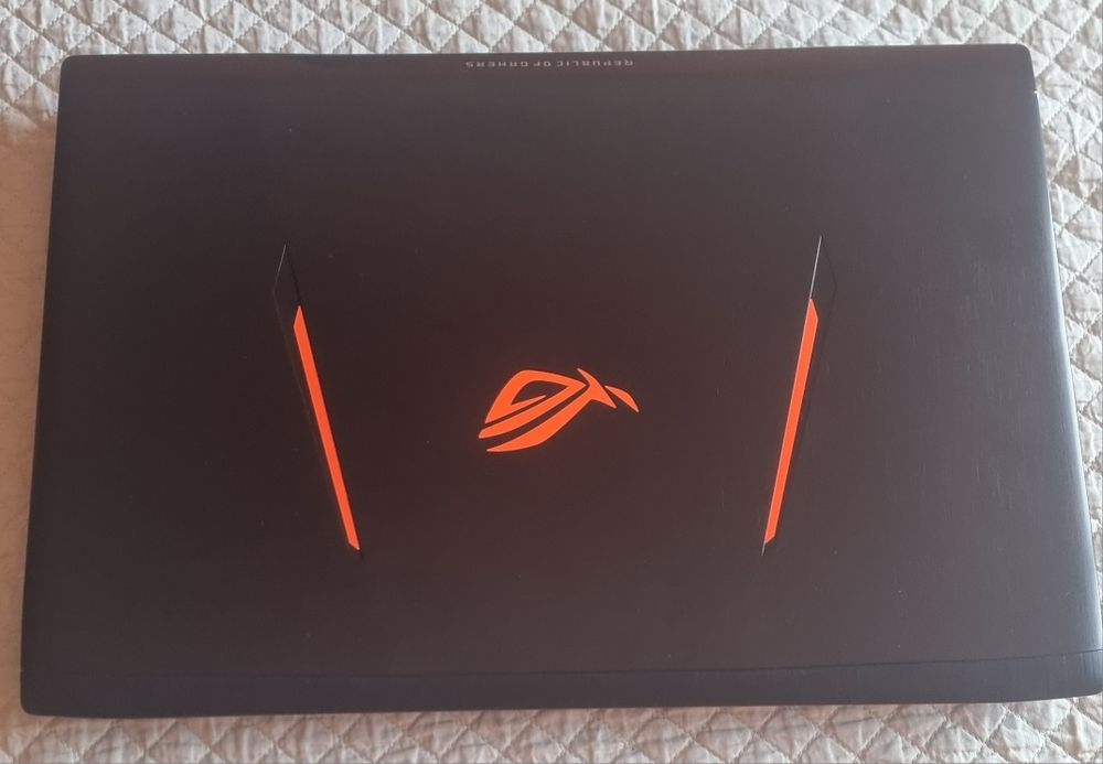 Portátil Gaming ASUS ROG Strix GL502VY – Impecável (i7, 16GB RAM)
