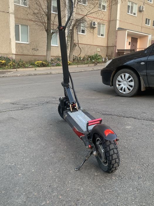 Продам электросамокат kukirin m4 pro