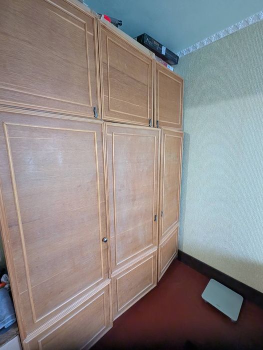 Продам шкаф антресоль