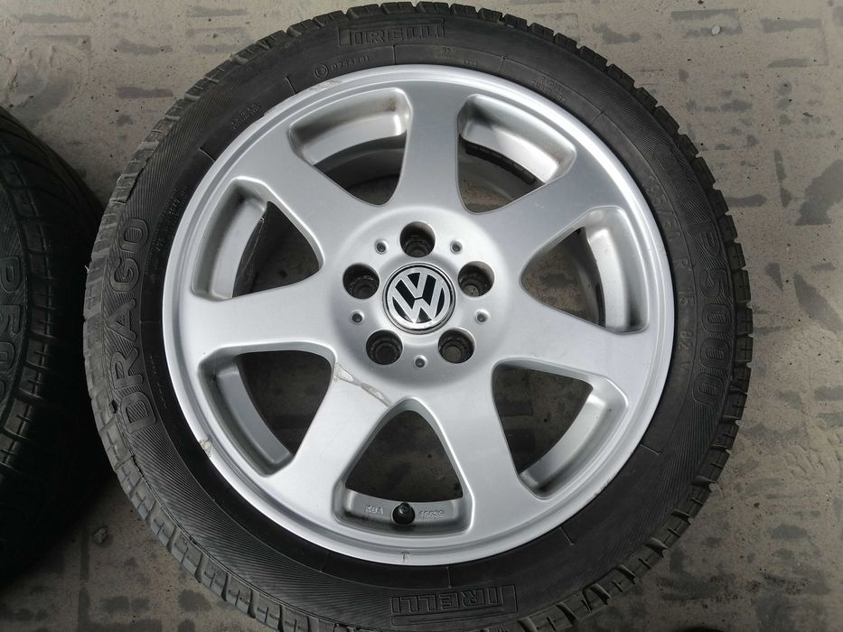 Felgi alu VOLKSWAGEN 15 cali  ENZO plus opony