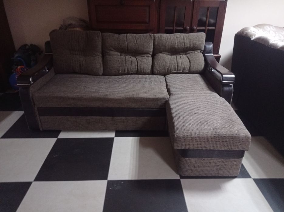 Продам в хорошому стані продаж з рук в руки